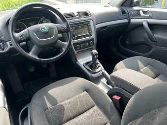 Škoda Octavia 2.0TDI 103Kw,10/2012,Elegance,Xenon,Navi,TOP - 8
