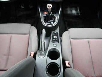 Seat Leon 1.6 i , 75 kW benzín, 2007 - 8