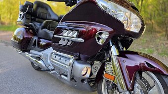 Honda Goldwing GL 1800 - 8