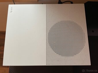 Xbox one s - 8