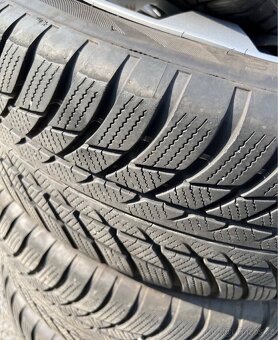 Zimní kola 5x112 205/60/16 Bridgestone 5,7 mm - 8