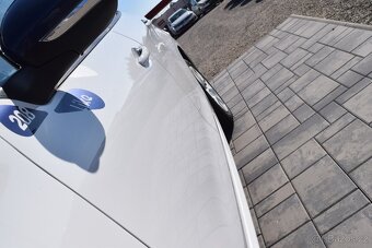 Peugeot 208 1.0 VTi 50KW LIMIT. EDICE NÍZKÉ KM - 8