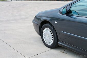 Citroën C5 2.2 HDi Exclusive, 98 kW, 2002 - 8