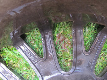 LETNÍ ALU ORIG. ŠKODA 16" - 5x100 - 205/55/R16 - 8