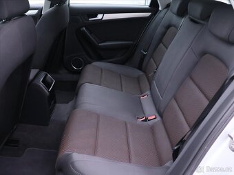 Audi A4 Allroad 2,0 TDI quattro Aut.klima (2011) - 8