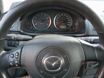 Mazda 2 1,4 benzín 110000km - 8
