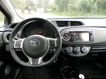 Toyota Yaris 1.0VVT-i Klima, Kamera, Nové v ČR - 8