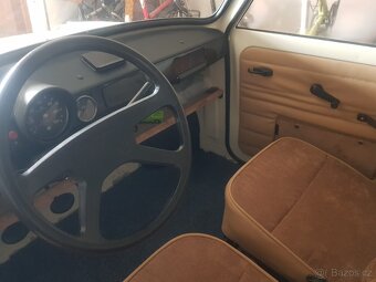 Trabant - 8