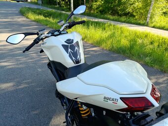 Ducati Streetfighter 1098 S - 8