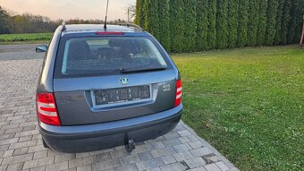 ŠKODA FABIA COMBI FACELIFT 1.4 16V, KLIMA, TAŽNÉ ZAŘÍZENÍ - 8