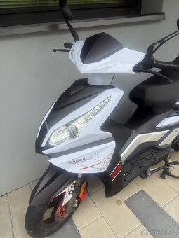 Skútr MAXON ARDOUR 125 - 8