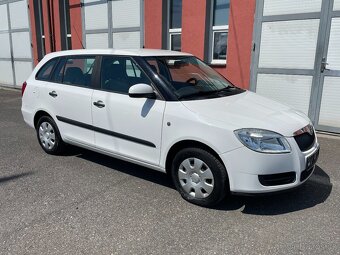 Škoda Fabia 2 kombi 1.4 16V Klimatizace - 8