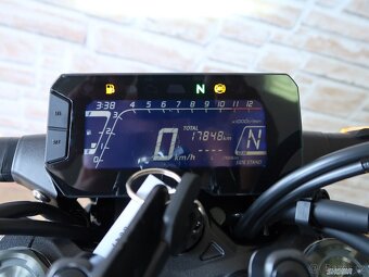 Honda CB125R LeoVince, nové pneu - 8
