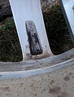 VW Passat 6.5Jx16 ET41 se zimní sada 3ks a 1ks na opravu - 8