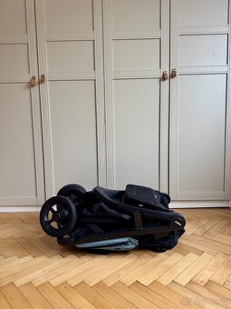 Thule Spring, 2x striska, madlo, polihovani nožiček - 8