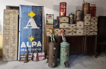 Plechovky, dózy, zásobníky, pokladna,pozůstalost z obchodů - 8