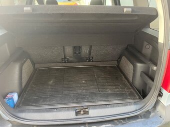 Škoda Yeti 2,0TDi 103 KW, 6q - 8