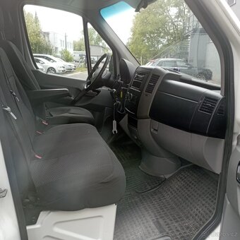 Volkswagen Crafter 2.0 tdi, 6 míst, DPH - 8