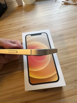 Apple iPhone 12, 128GB, TOP stav A - 8