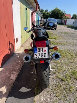Yamaha TRX 850 - 8