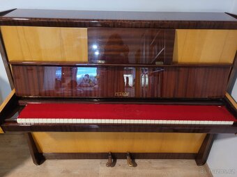 Prodej piana PETROF - 8