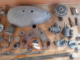 Díly Jawa speciál pérák kývačka atd - 8