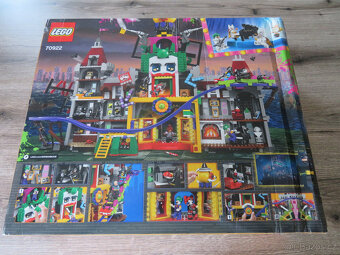 LEGO 70922 The Joker Manor - 8