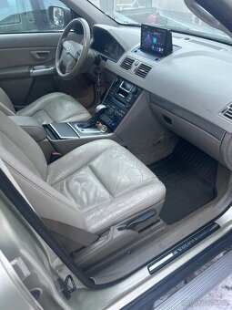 Prodám Volvo XC90 D5, 136kw - 8