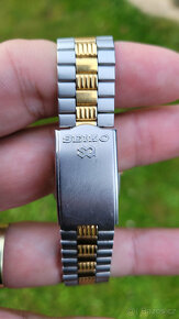Vintage hodinky SEIKO Quartz model 5Y23-5A20 - 8