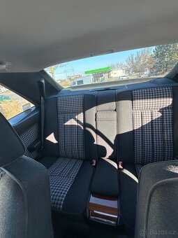 Mersedes Benz 230 koupe - 8