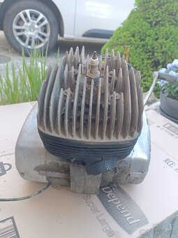 Funkční motor ČZ 175/487 - 8