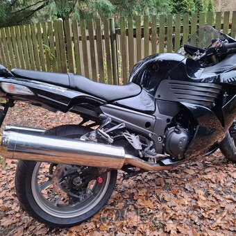 Kawasaki zzr 1400 .2009 - 8