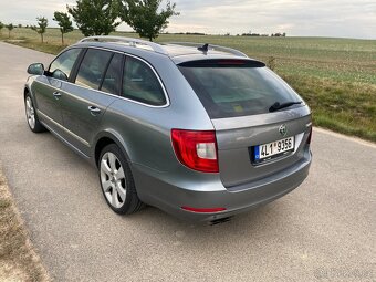 Prodám ŠKODA SUPERB 2 4x4 2.0 TDI 125kW KOMBI kůže, PANO - 8