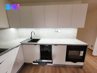 Podnájem dr. bytu 2+kk, ul. Bratr. Veverkových, Karviná Hran - 8