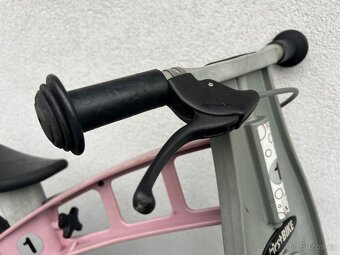 First bike SERVIS růžový - 8
