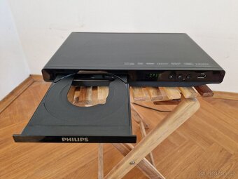 Televize Samsung Vera + DVD + Set-top box - 8