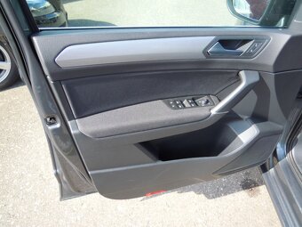 VW Touran 1.5Tsi automat 110kw(150hp) r.v.11/2019 ČR - 8
