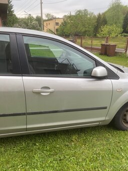Ford focus mk2 1.6i ne - 8