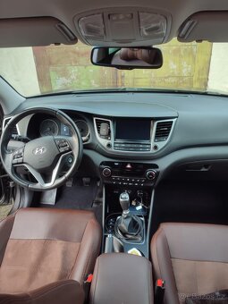 Hyundai TUCSON 1,7 crdi - 8