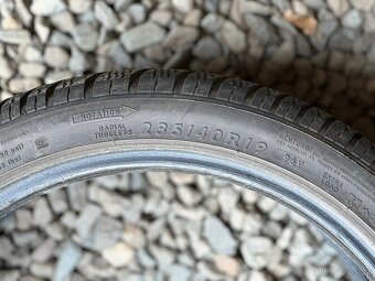235/40/19 - Dunlop zimní sada pneu - 8