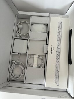 Prodám rok starý iMac 24 M3, 8 GB, 256 GB - 8