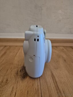 Instax mini 9 světle šedý + pouzdro - 8
