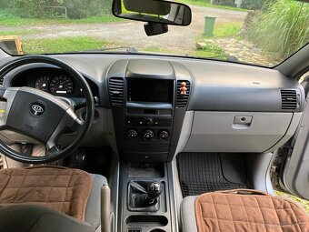 Kia Sorento 2.5 CRDi, 4x4, nová STK - 8