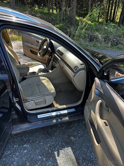 AUDI A4 AVANT B7 - 8