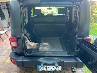Jeep Wrangler 2.8 CRD Rubicon - 8