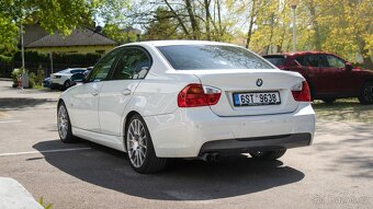 BMW e90 325i - 8