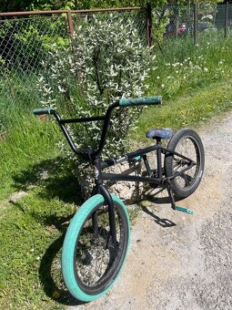 BMX - 8