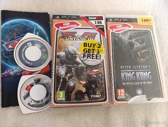 Sony PSP PlayStation Portable 3004 + Hry - 8
