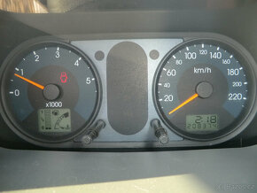 Ford Fusion 1.4TDCi KLIMA ZIMNÍ PNEU NOVÁ STK - 8