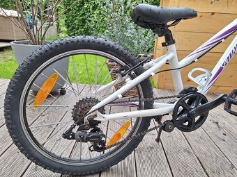 Divci kolo Specialized Hotrock 20 - 8